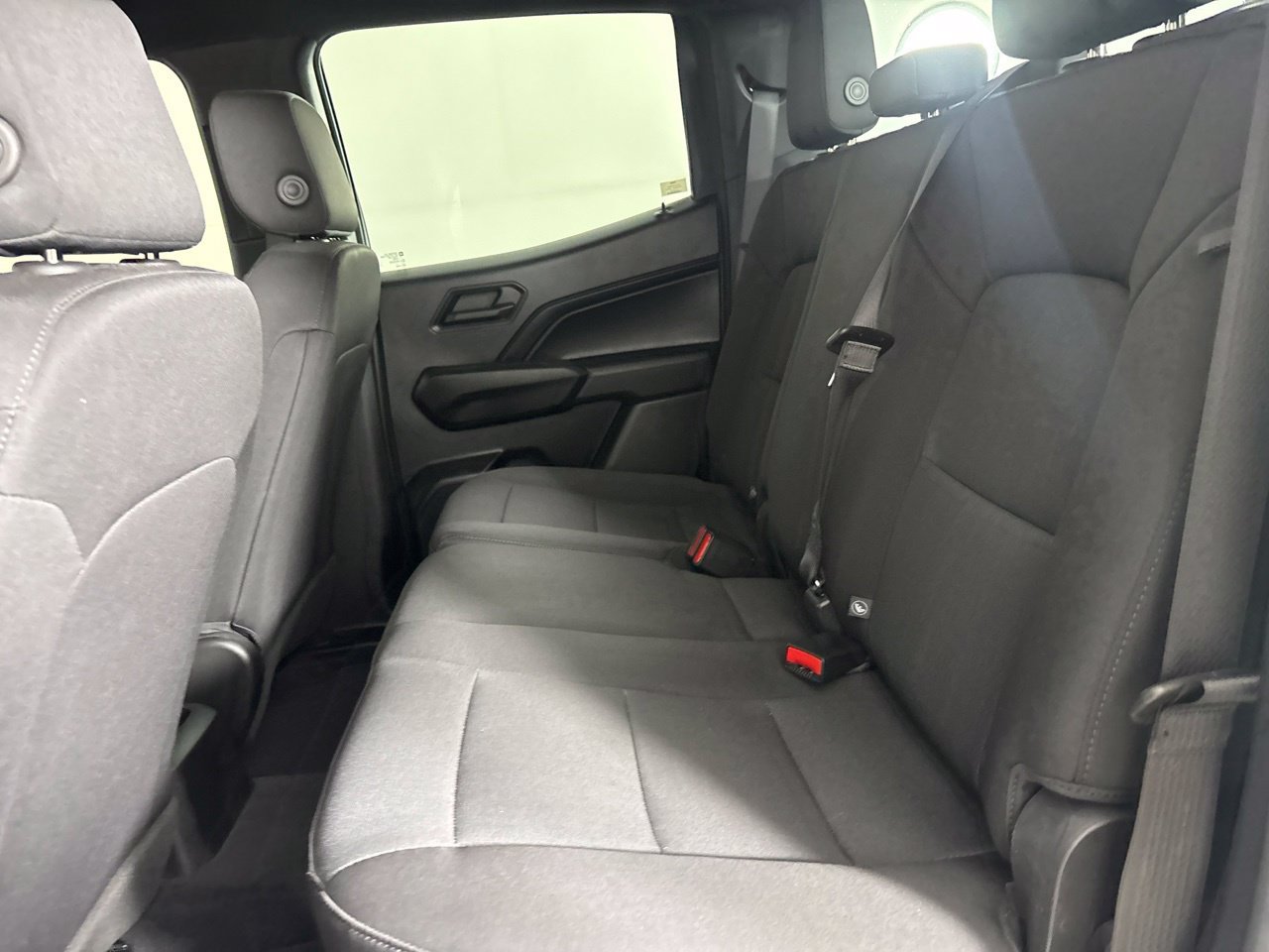 Used 2023 Chevrolet Colorado W/T RWD image 22