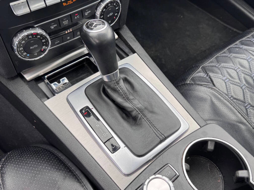 Used 2014 Mercedes-Benz C 300 4MATIC Sedan image 13