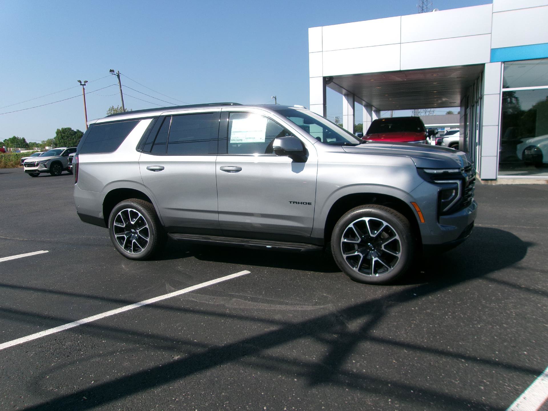 New 2026 Chevrolet Tahoe RST w/ Comfort Package AWD/4WD image 9