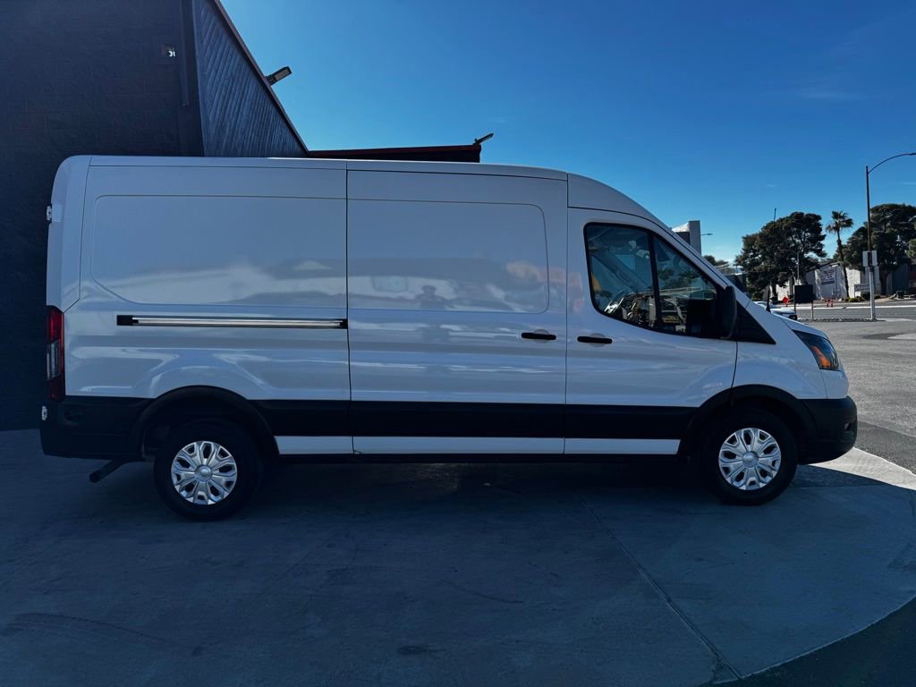 Used 2020 Ford Transit 250 Medium Roof image 17
