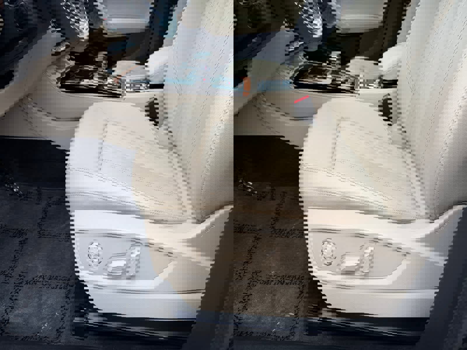 Used 2021 Audi Q5 2.0T Premium Plus w/ Premium Plus Package image 12