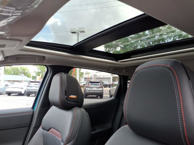 New 2026 Nissan Kicks SR FWD image 10