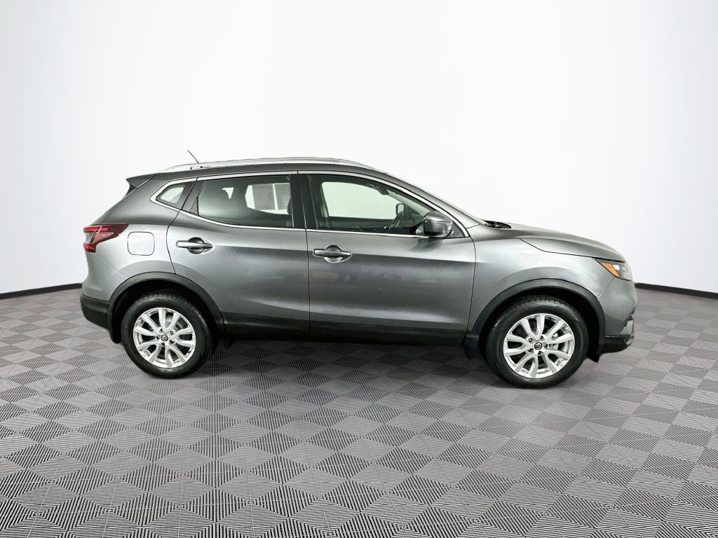 Used 2021 Nissan Rogue Sport SV AWD/4WD image 11