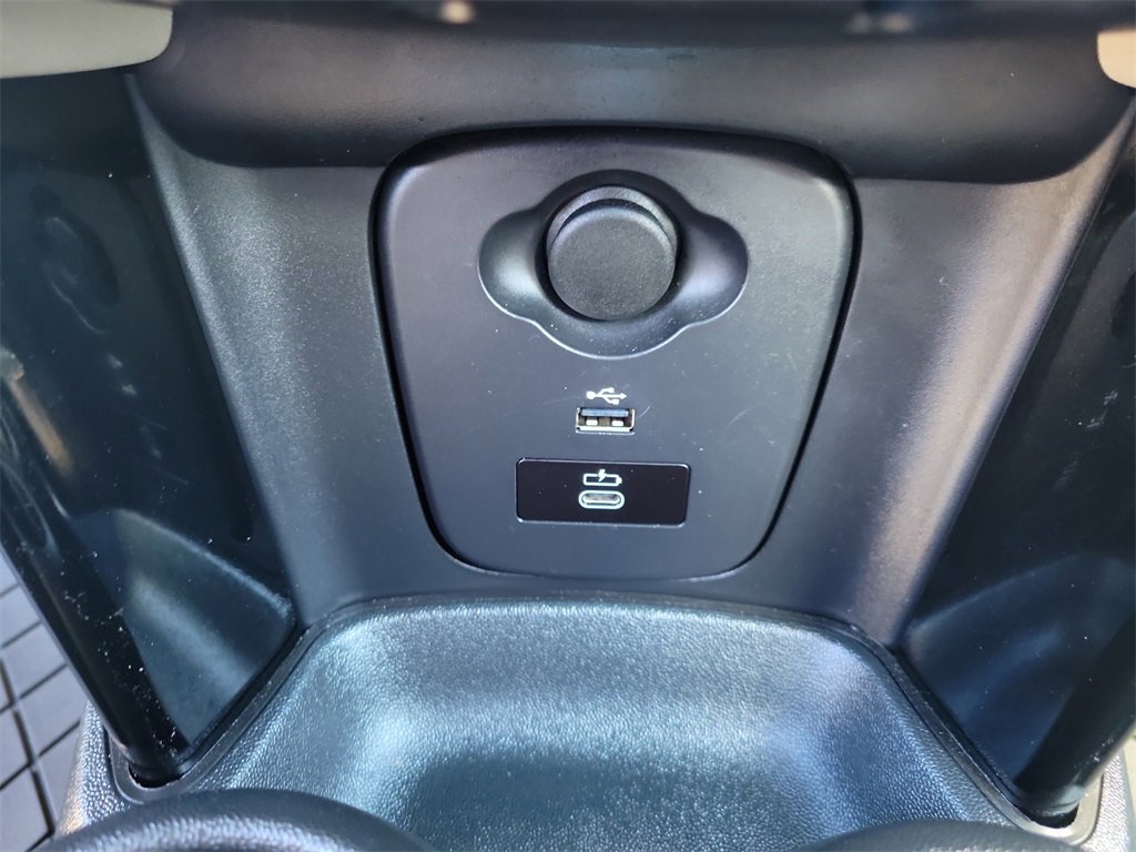 Used 2023 MINI Cooper S image 35