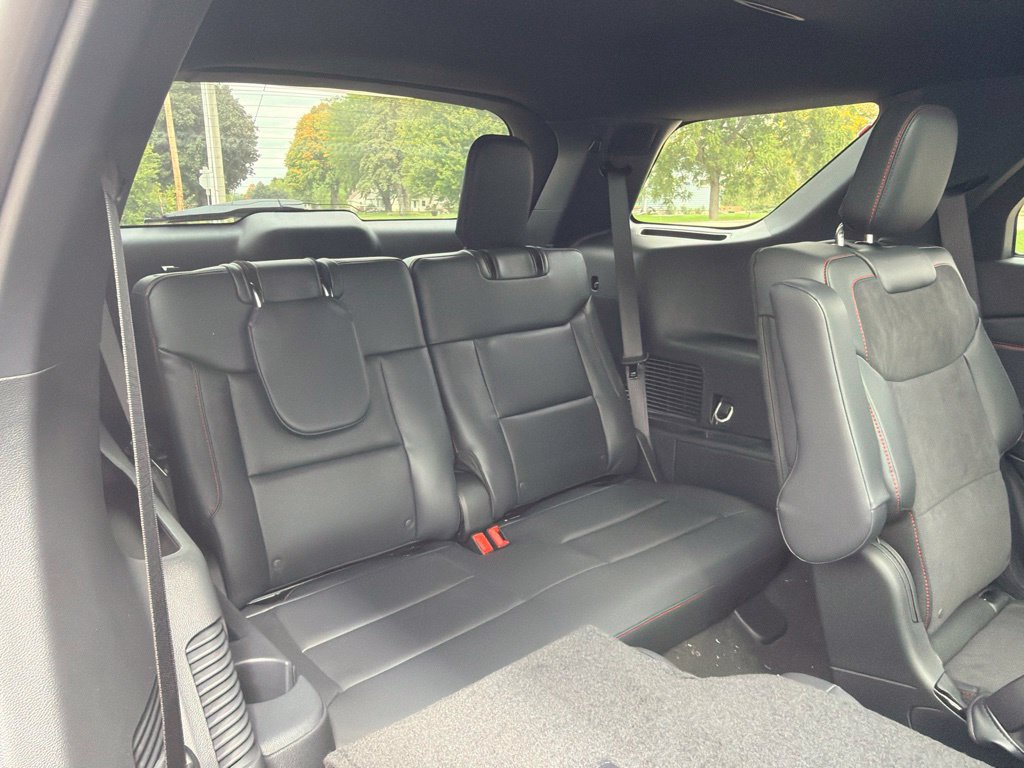 New 2026 Ford Explorer ST w/ Sun And Sound Package AWD/4WD image 12