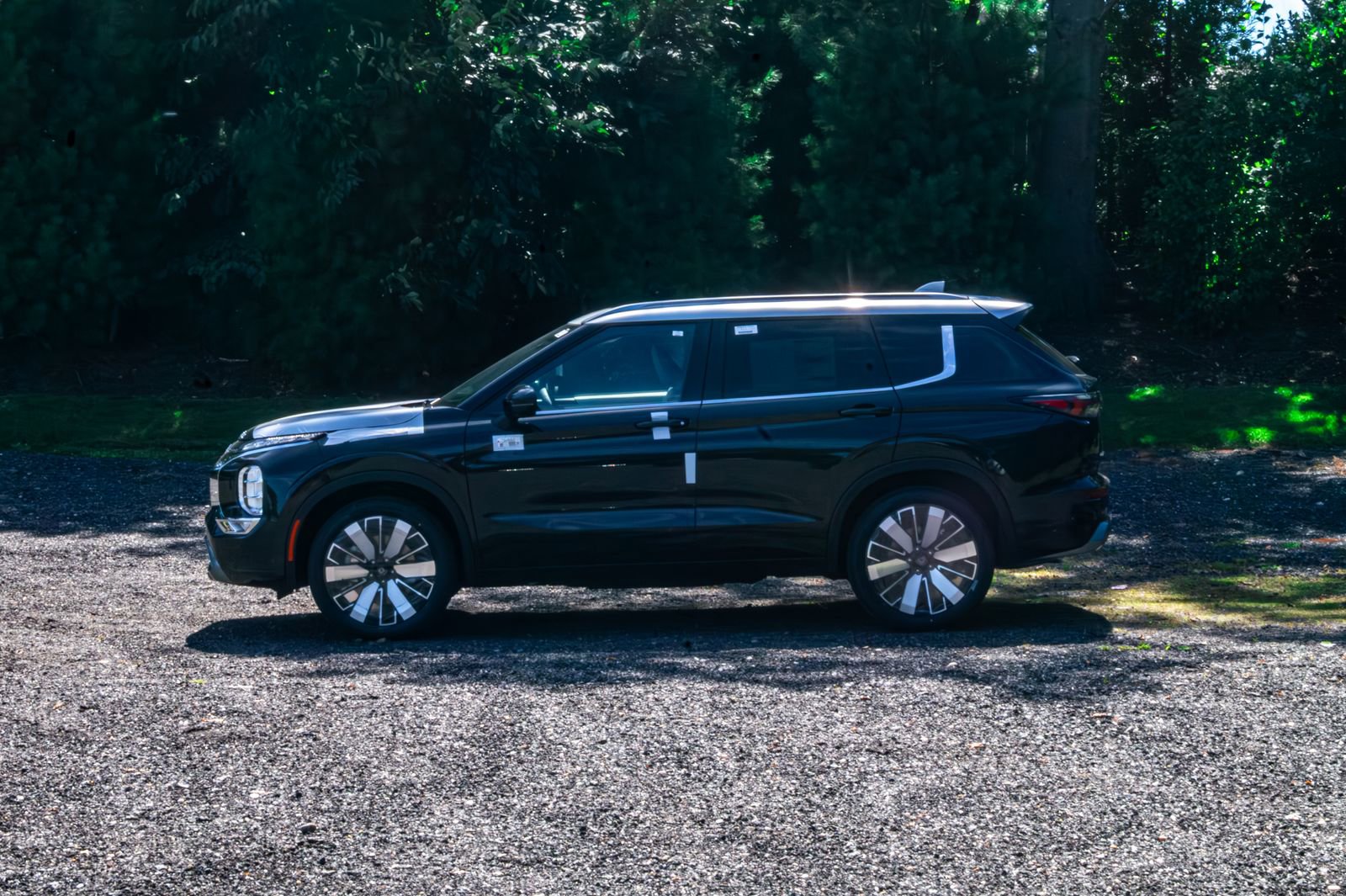 New 2025 Mitsubishi Outlander AWD image 4