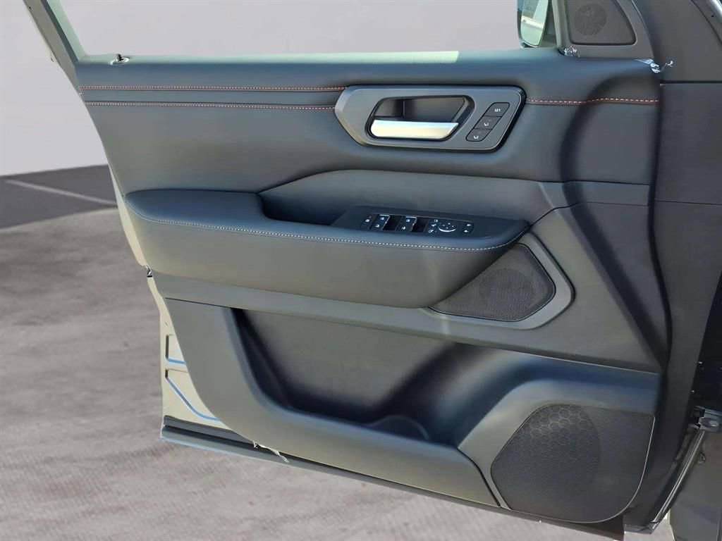 New 2026 Nissan Armada PRO-4X image 18