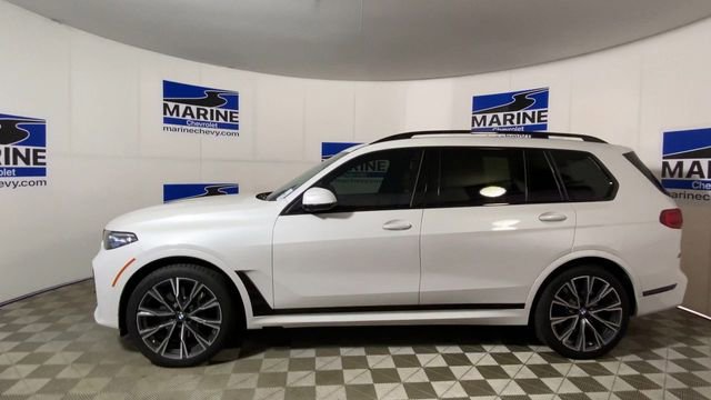 Used 2022 BMW X7 M50i w/ Dynamic Handling Package image 7