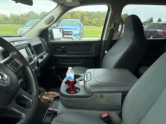 Used 2017 RAM 1500 Express AWD/4WD image 10