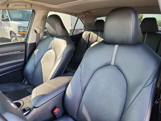 Used 2024 Toyota Camry XSE w/ Cold Weather Package FWD image 23