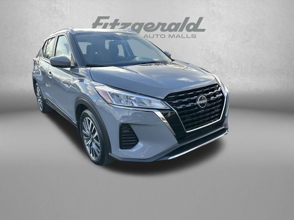 Certified 2023 Nissan Kicks SV image 1