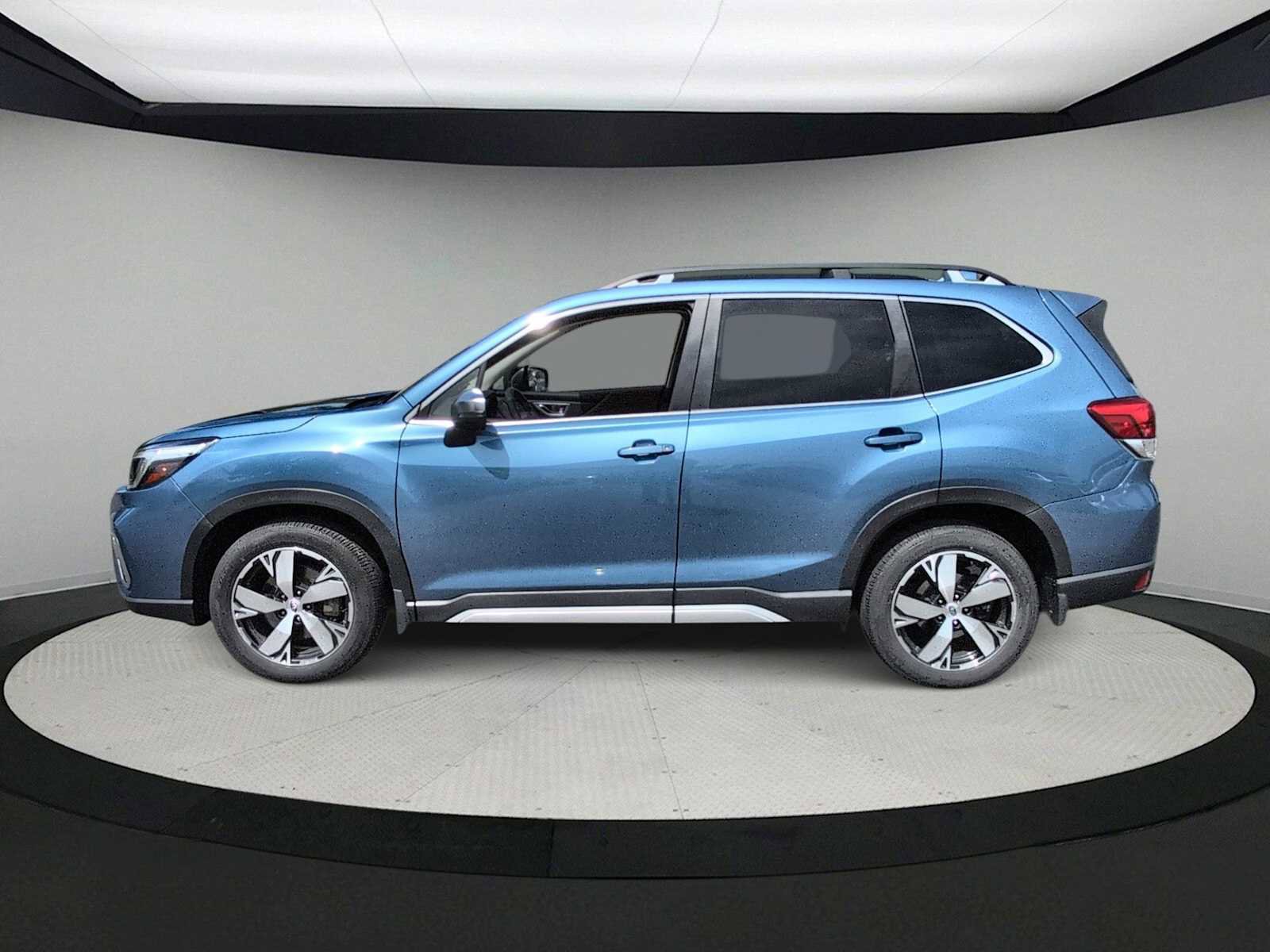 Used 2020 Subaru Forester Touring w/ Popular Package #2 image 5