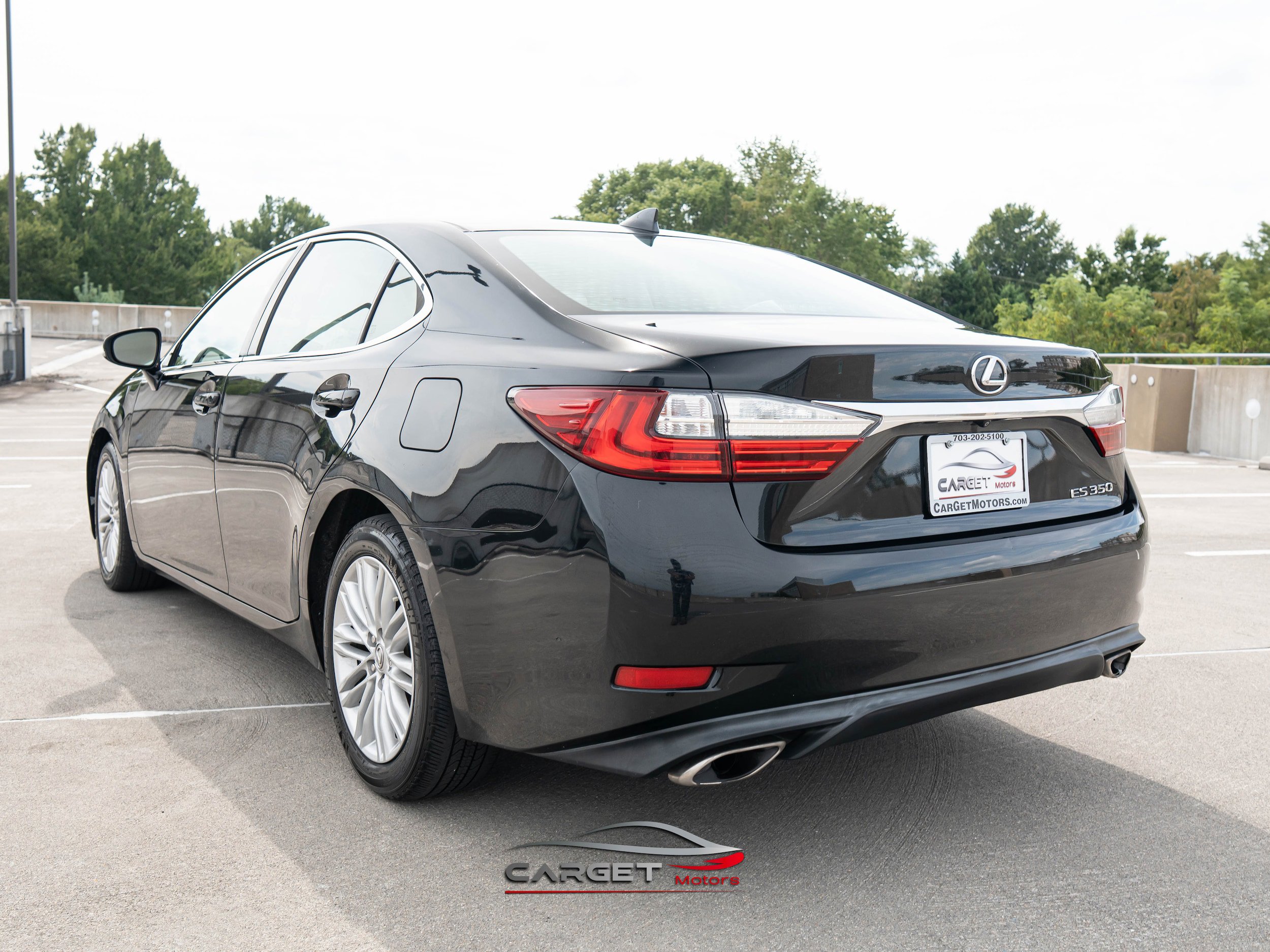 Used 2017 Lexus ES 350 w/ Accessory Package image 5