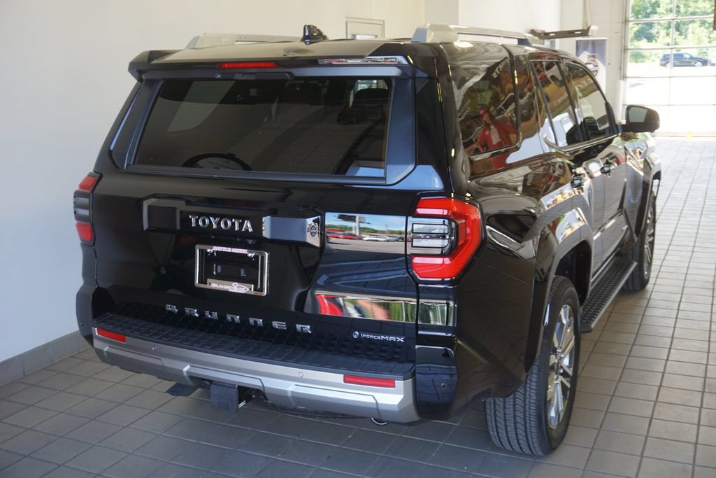New 2026 Toyota 4Runner Limited AWD/4WD image 19