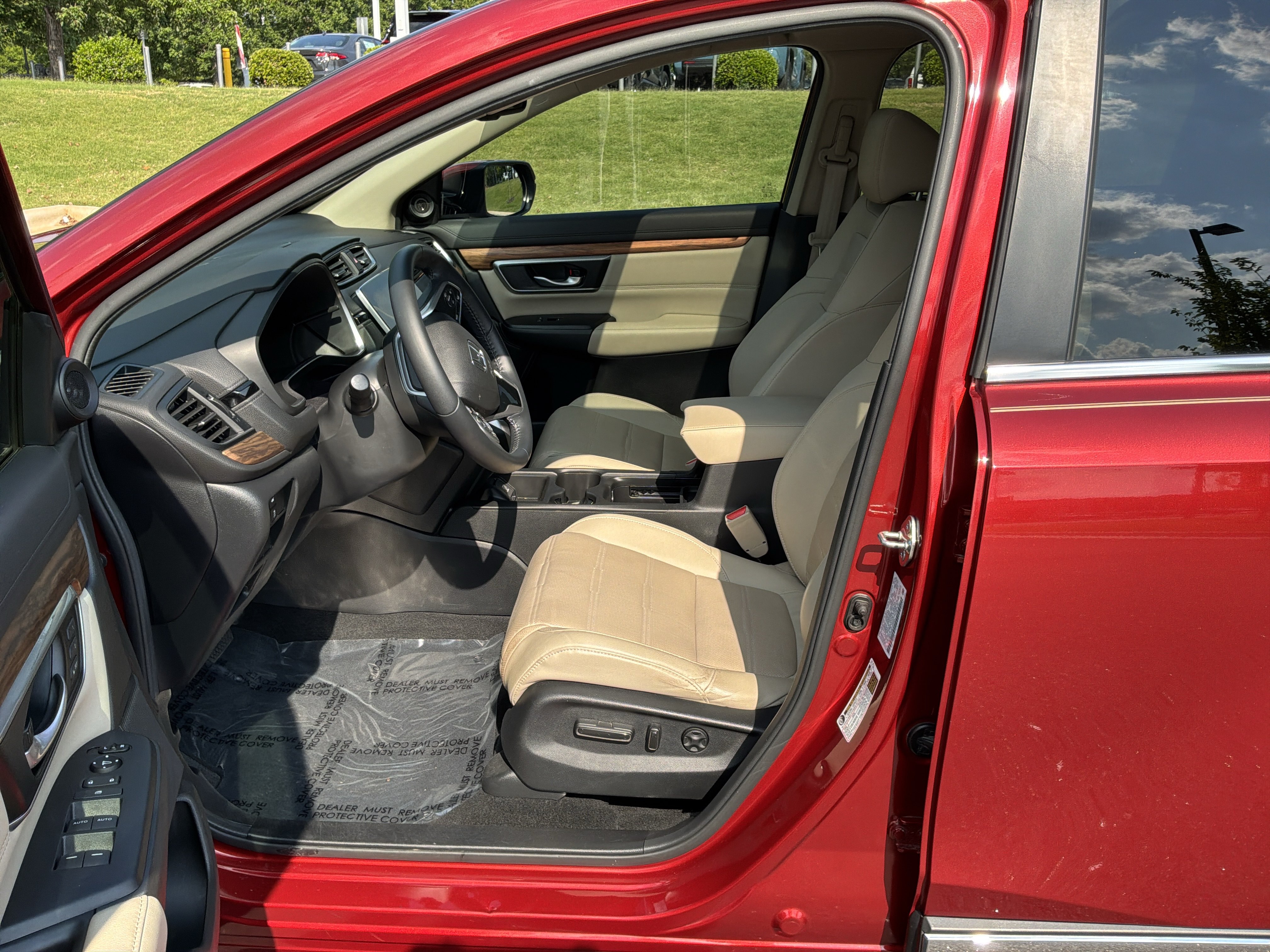 Used 2019 Honda CR-V Touring image 16