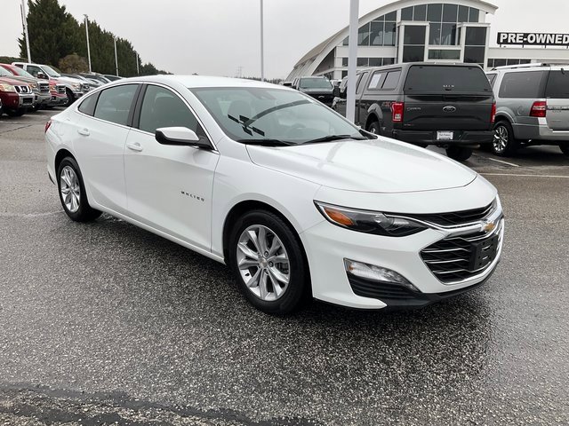 Used 2024 Chevrolet Malibu LT image 3