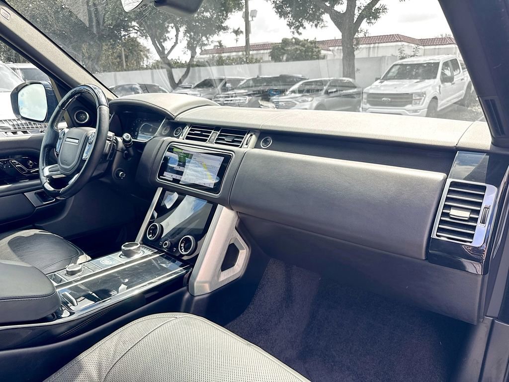 Used 2021 Land Rover Range Rover P525 Westminster Edition image 32