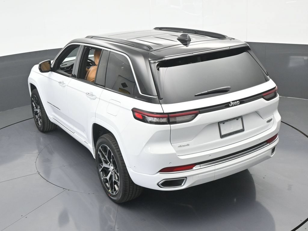 New 2025 Jeep Grand Cherokee Summit AWD/4WD image 55