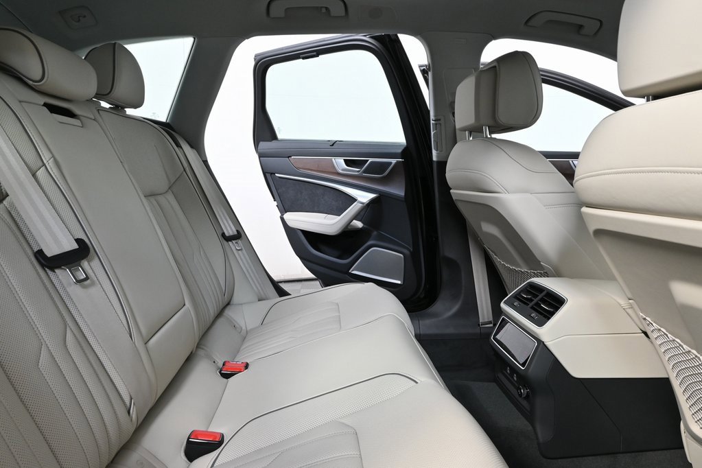 New 2025 Audi A6 3.0T allroad Prestige image 19