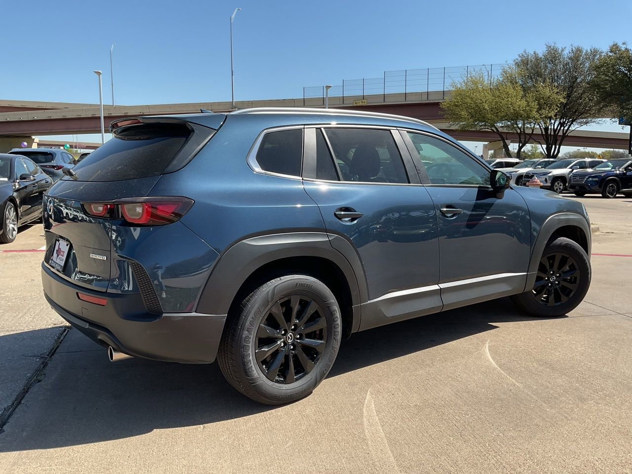 Used 2025 MAZDA CX-50 AWD 2.5 S w/ Premium Package image 5