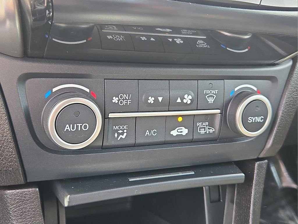 Used 2018 Acura ILX FWD image 16