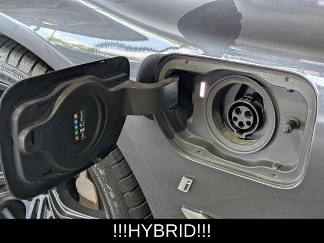 Used 2018 BMW 530e RWD image 10