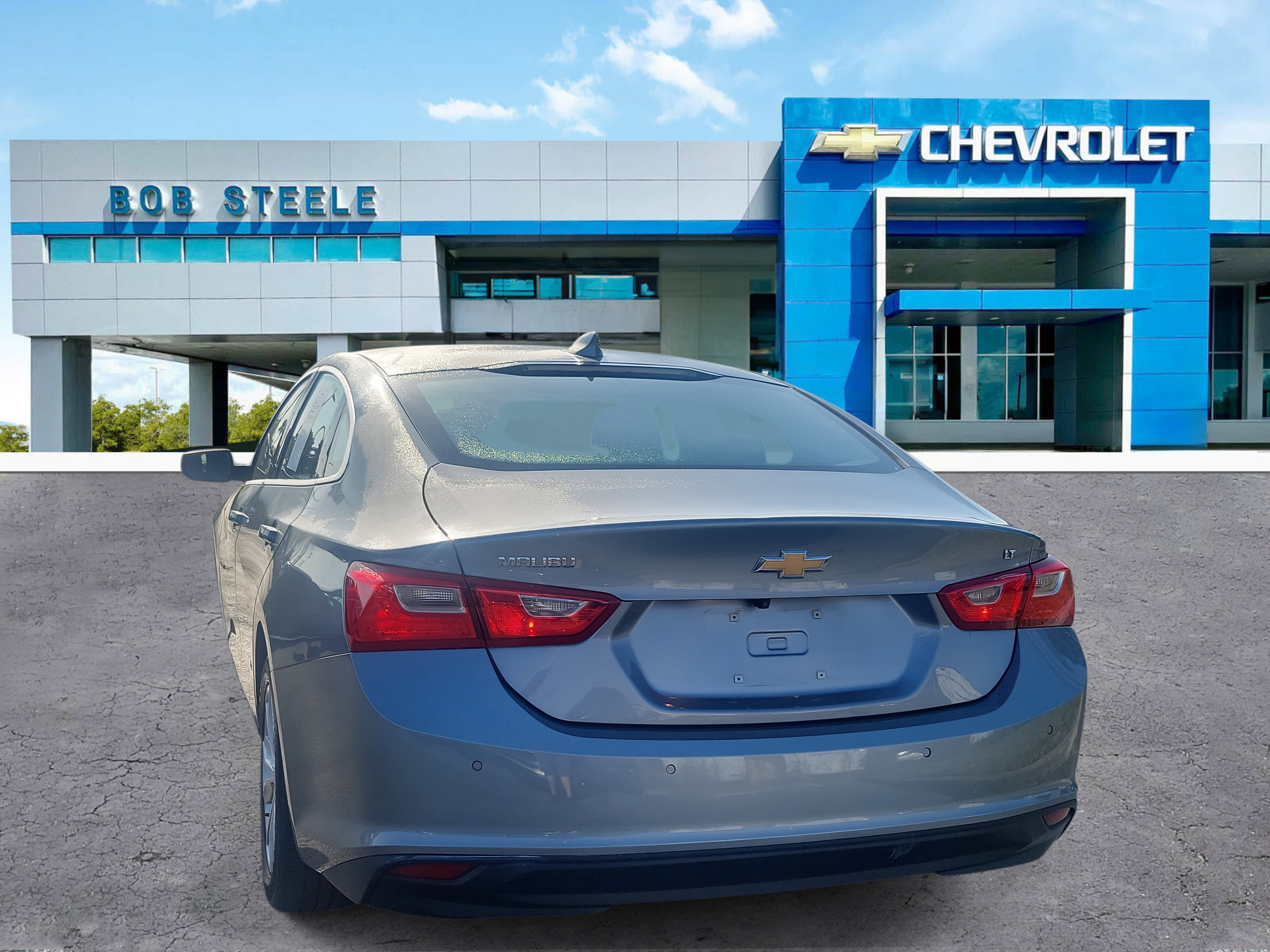 Used 2024 Chevrolet Malibu LT FWD image 4