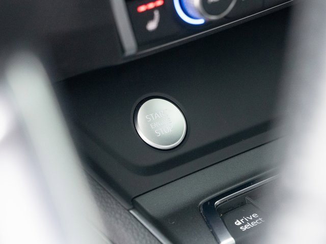 Used 2020 Audi Q3 2.0T Prestige w/ Prestige Package image 28