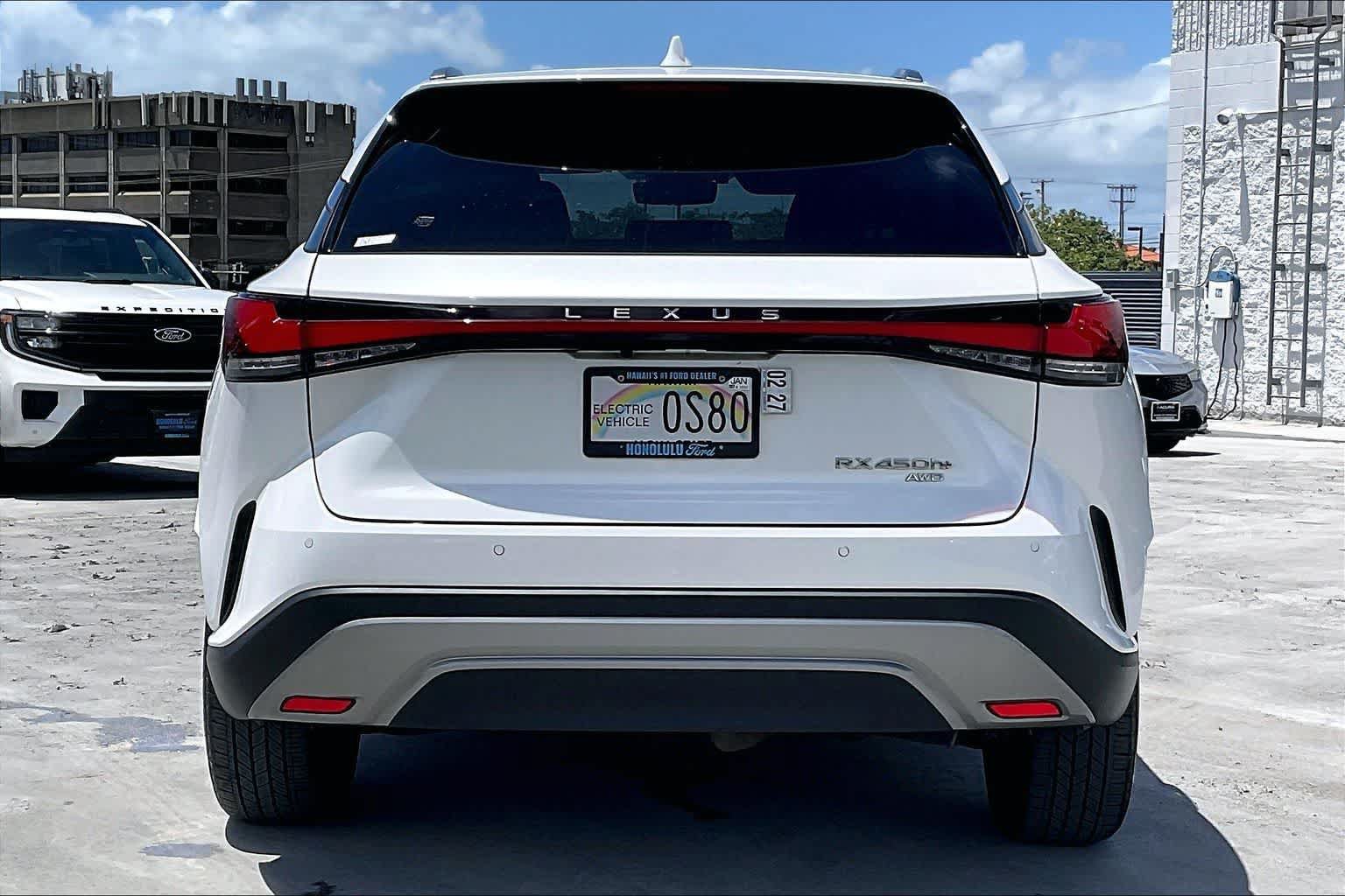 Used 2024 Lexus RX 450h AWD w/ Luxury Package image 5