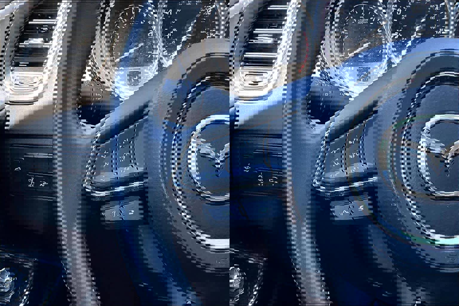 Used 2023 MAZDA CX-9 Touring Plus image 24