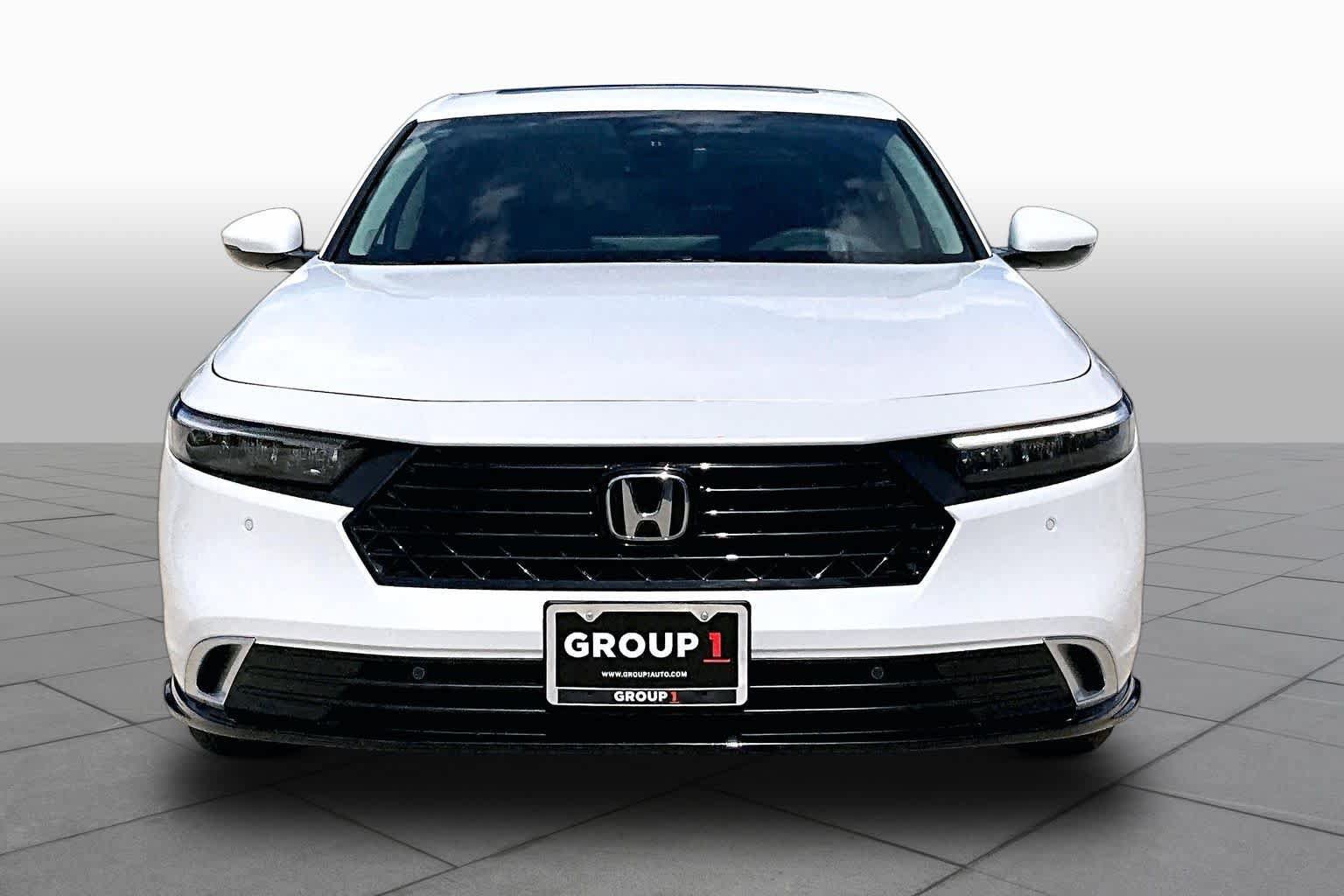 Used 2026 Honda Accord Touring image 4