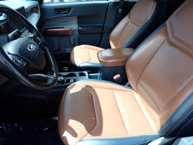 Used 2023 Ford Maverick Lariat w/ Lariat Luxury Package image 12