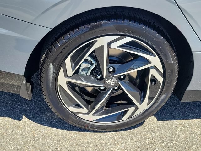 New 2026 Hyundai Sonata SEL FWD image 31