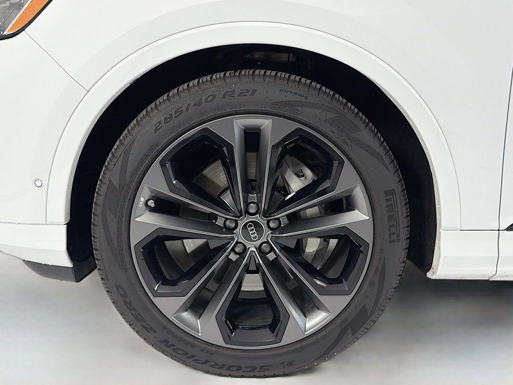 Used 2025 Audi Q7 3.0T Premium Plus w/ Premium Plus Package image 34