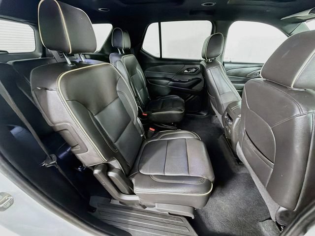 Used 2023 Chevrolet Traverse Premier AWD/4WD image 31
