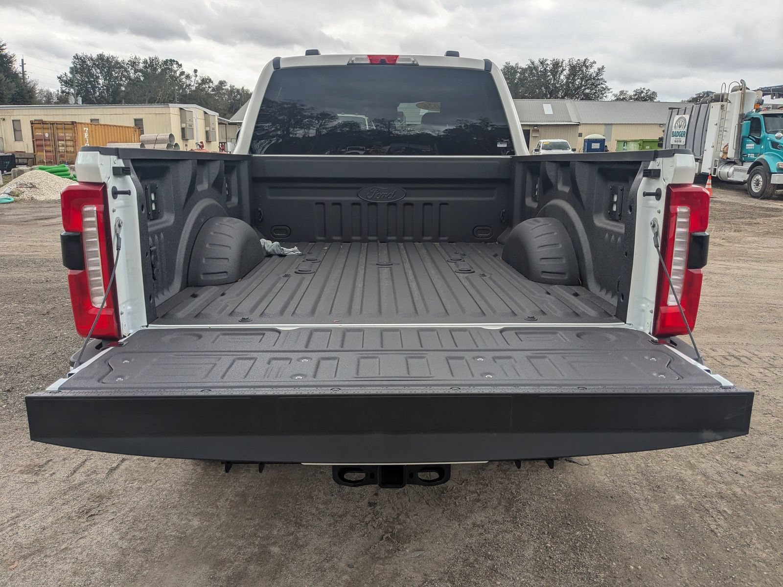 New 2026 Ford F250 Lariat w/ Black Appearance Package AWD/4WD image 13