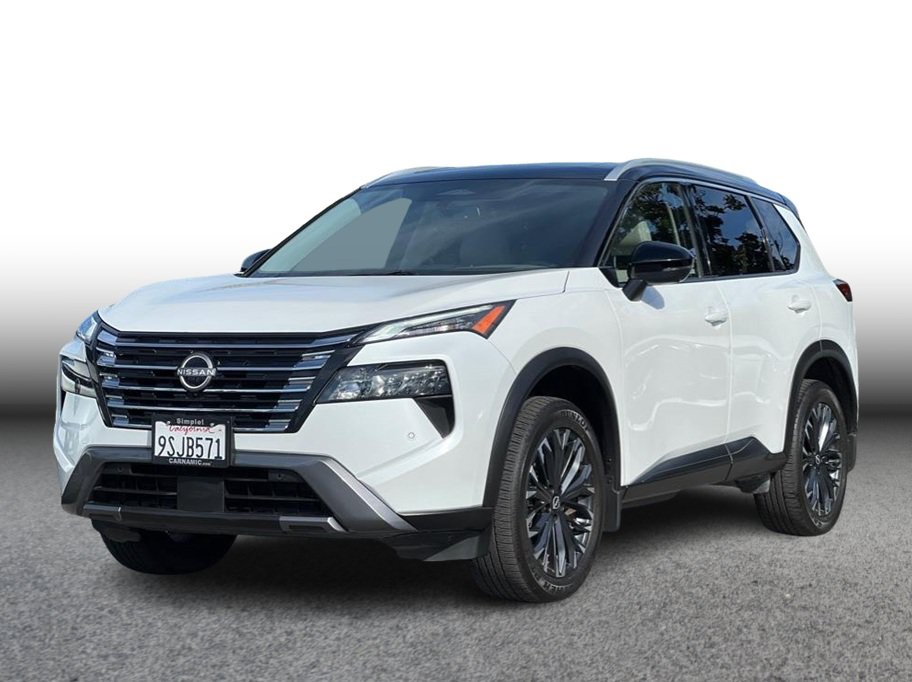 Used 2025 Nissan Rogue SL w/ Tech Package
