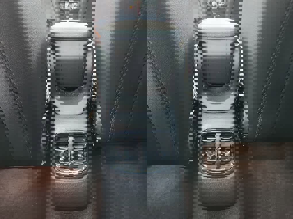 Used 2019 MINI Cooper Countryman S w/ Premium Package image 15