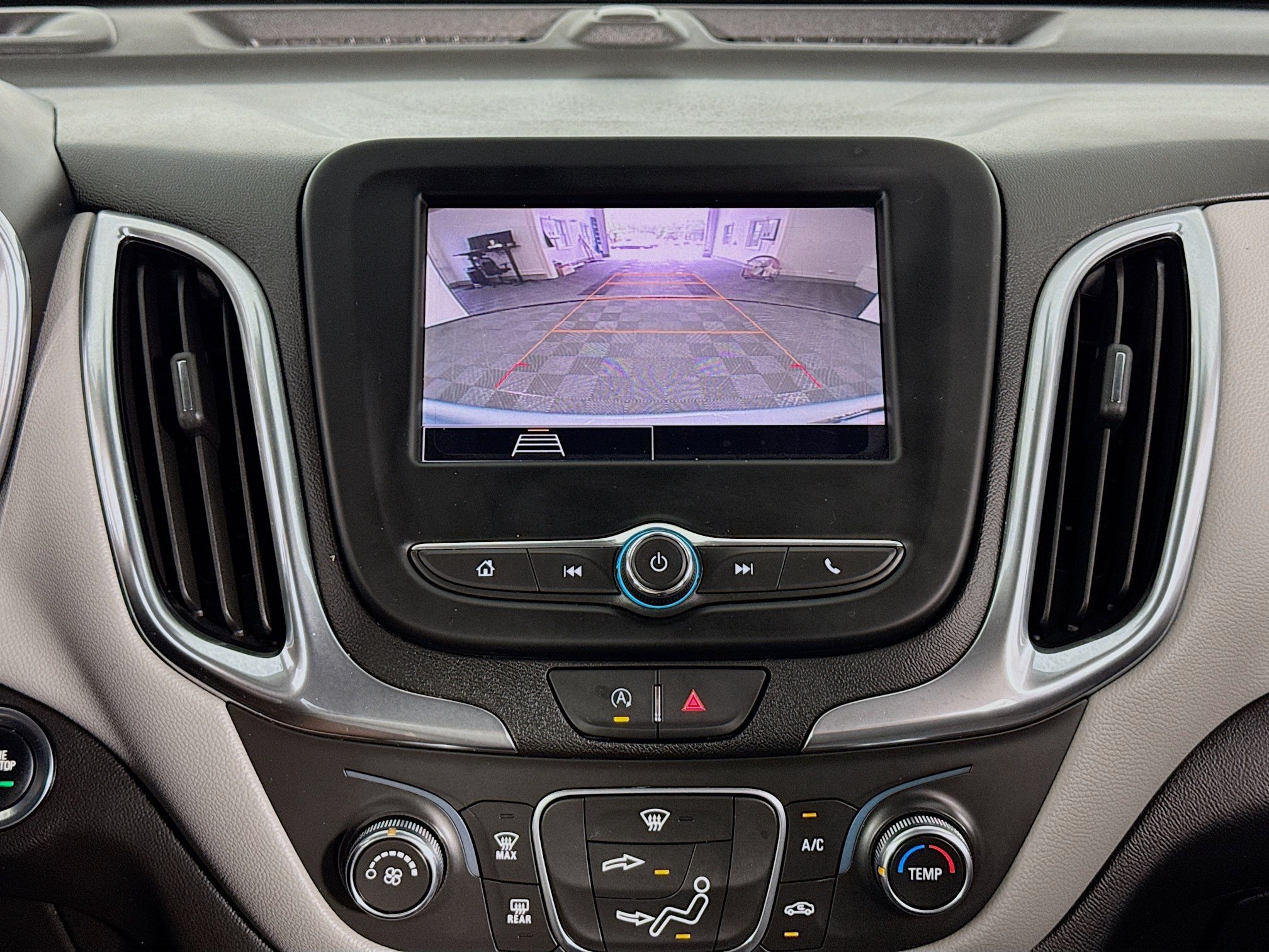 Used 2022 Chevrolet Equinox LT AWD/4WD image 32