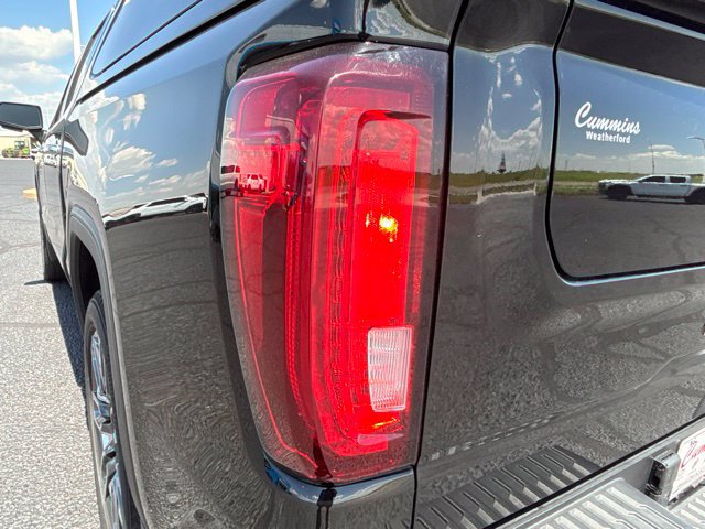 Used 2025 GMC Sierra 1500 Denali Ultimate AWD/4WD image 11