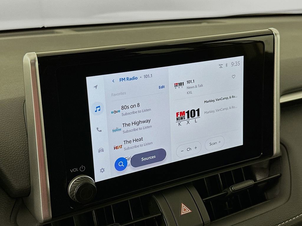 Used 2024 Toyota RAV4 XLE image 16