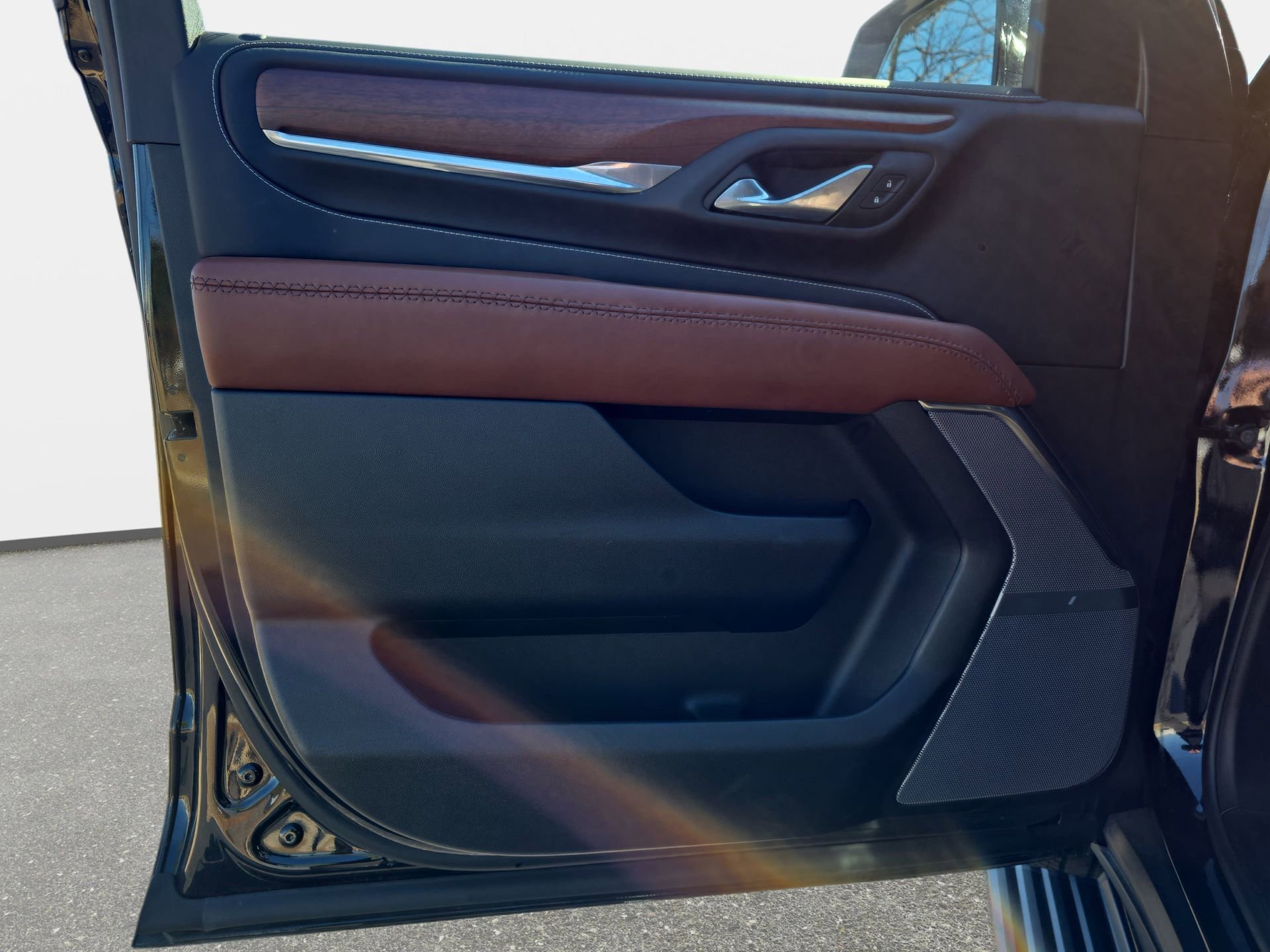 Used 2024 GMC Yukon Denali Ultimate image 26