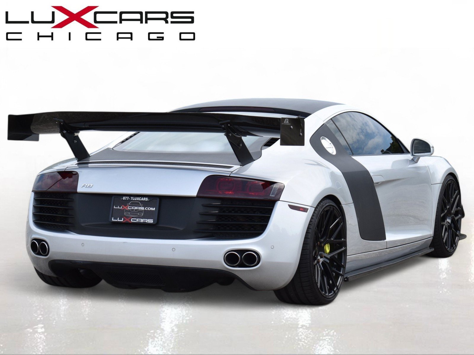 Used 2009 Audi R8 V8 w/ Premium Pkg AWD/4WD image 12