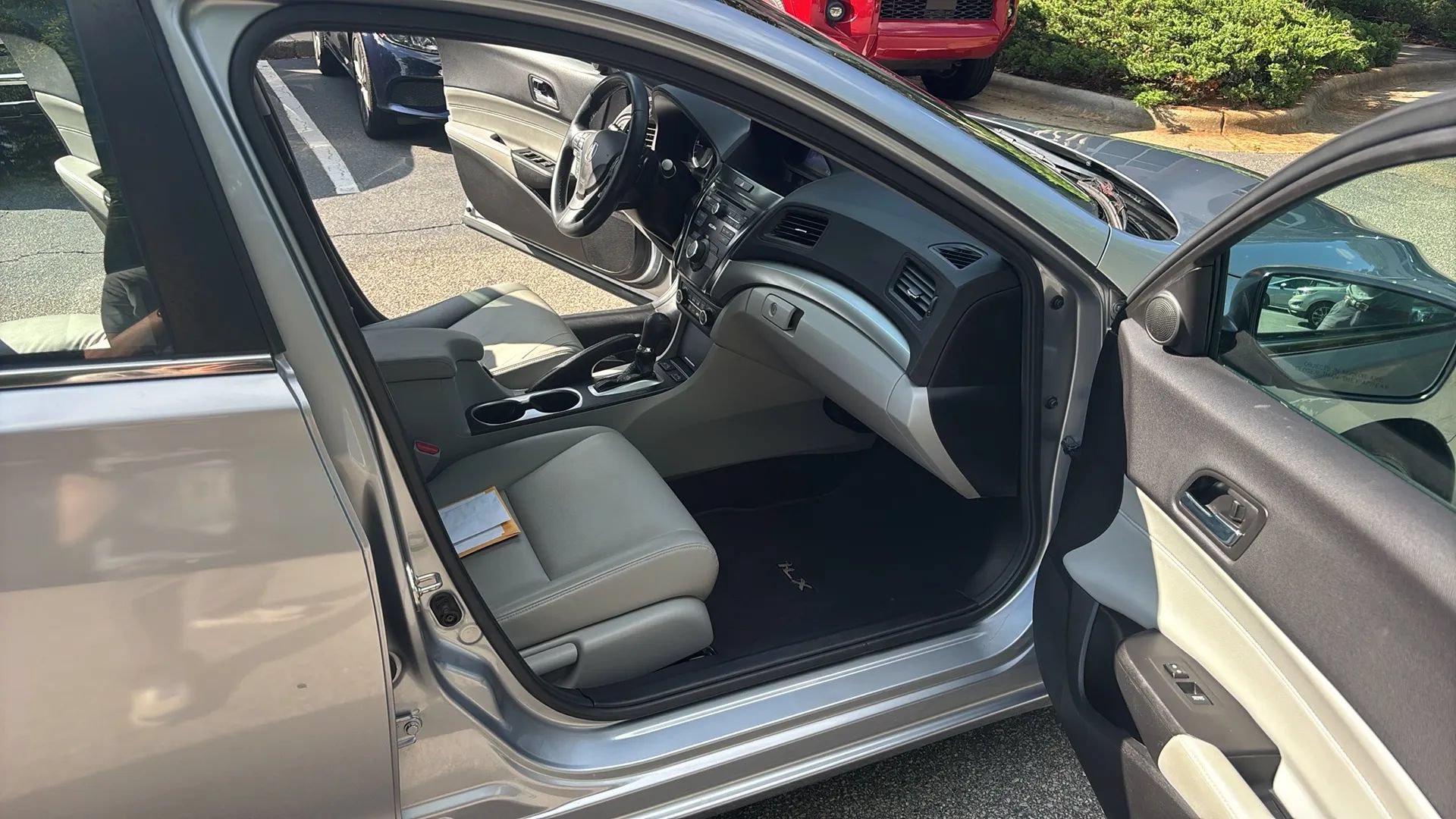 Used 2017 Acura ILX FWD image 18