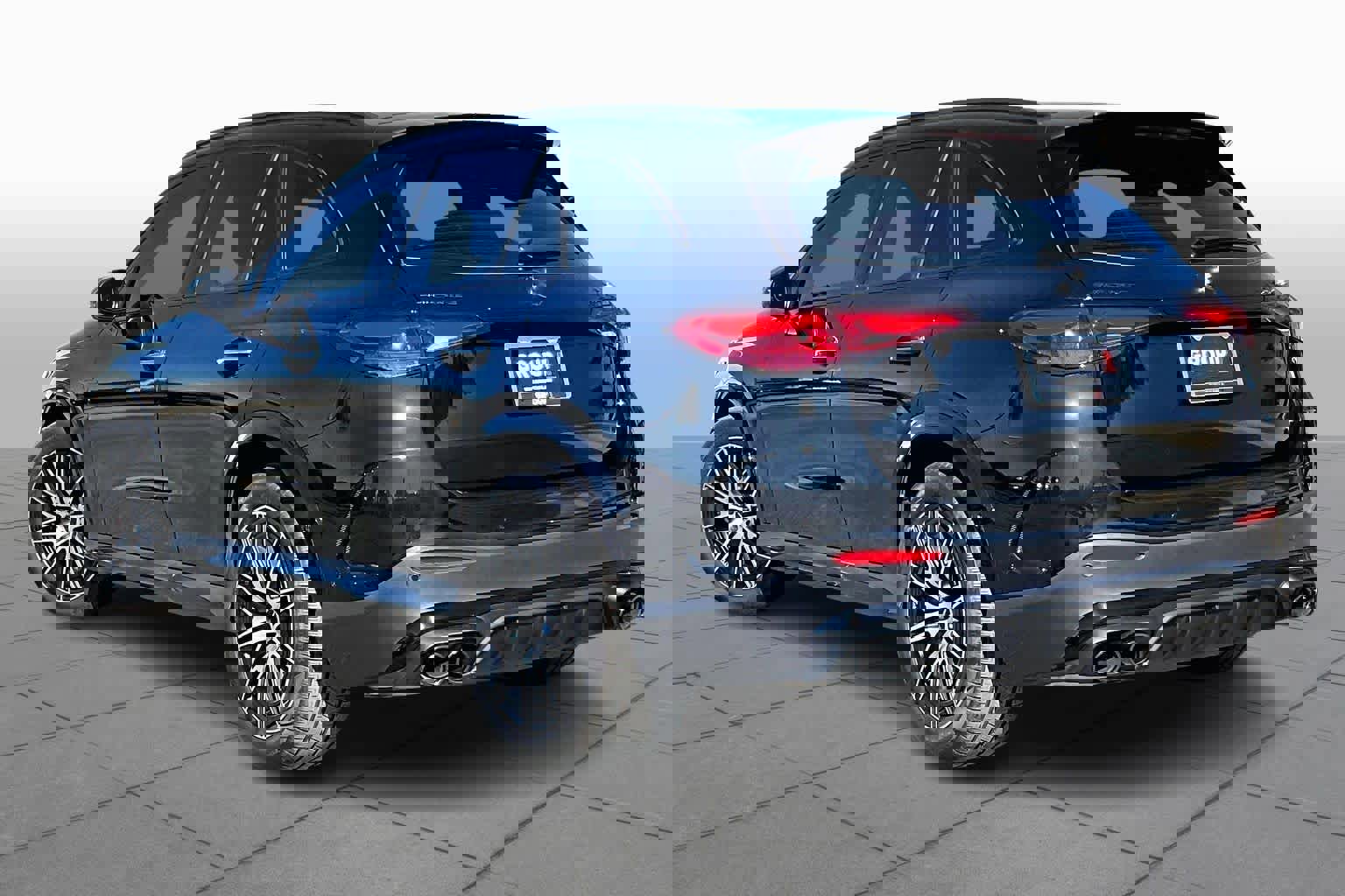 Certified 2024 Mercedes-Benz GLC 43 AMG 4MATIC image 11