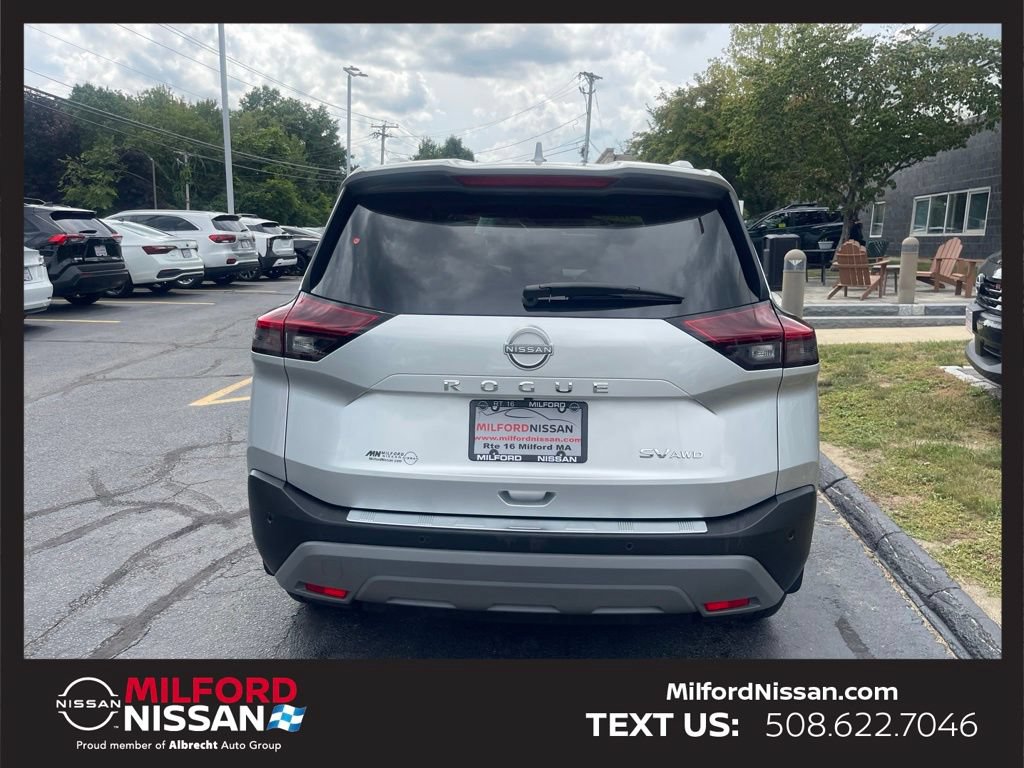 Certified 2023 Nissan Rogue SV w/ SV Premium B Package AWD/4WD image 4