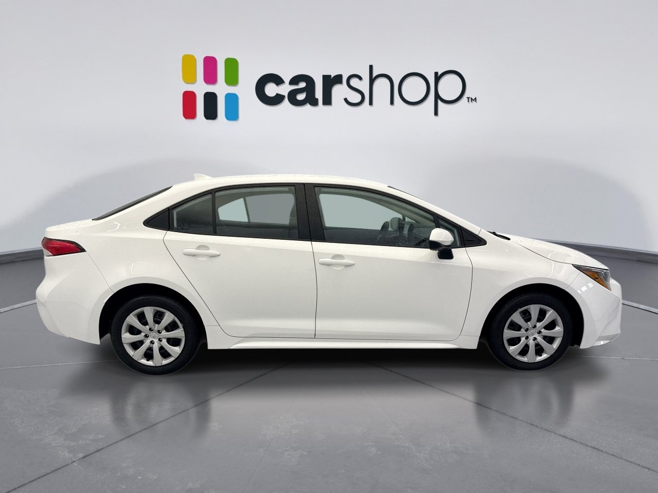 Used 2024 Toyota Corolla LE FWD image 6