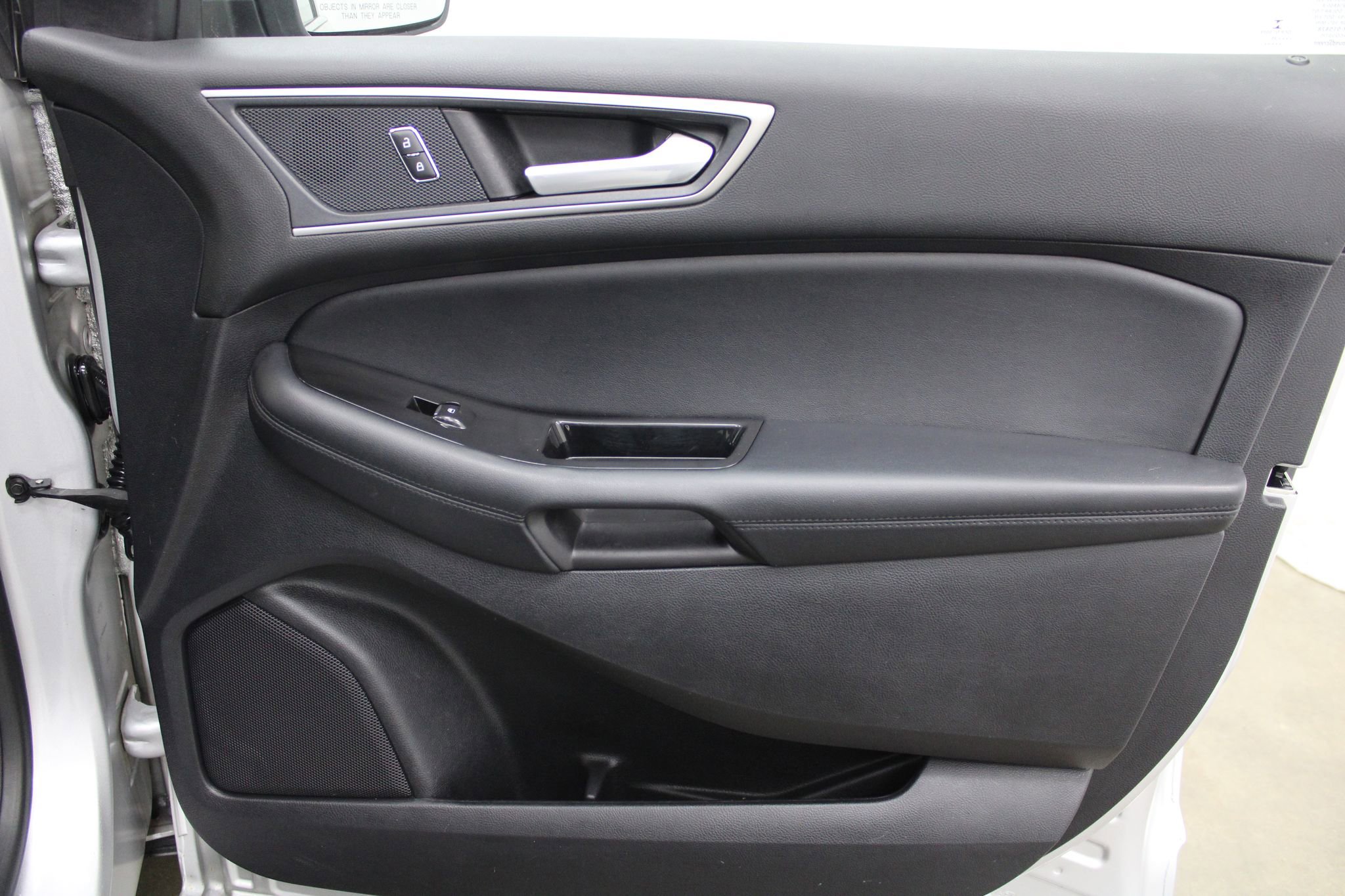 Used 2018 Ford Edge SEL w/ Equipment Group 201A image 24