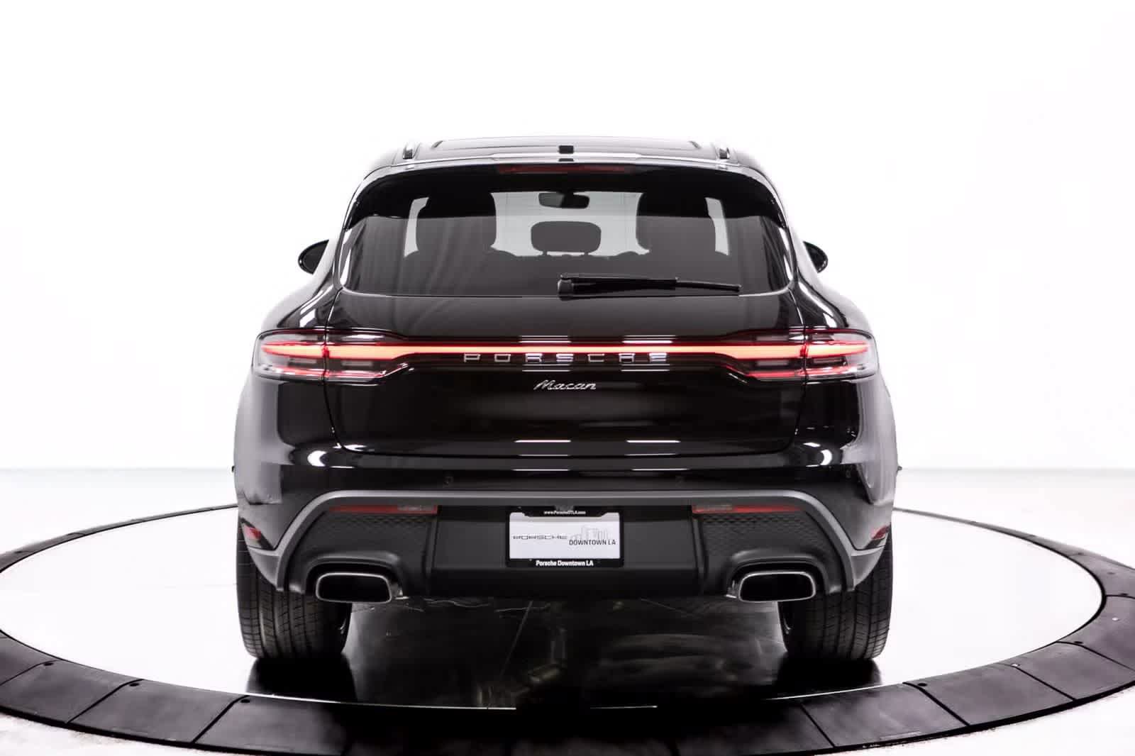 Certified 2026 Porsche Macan image 6