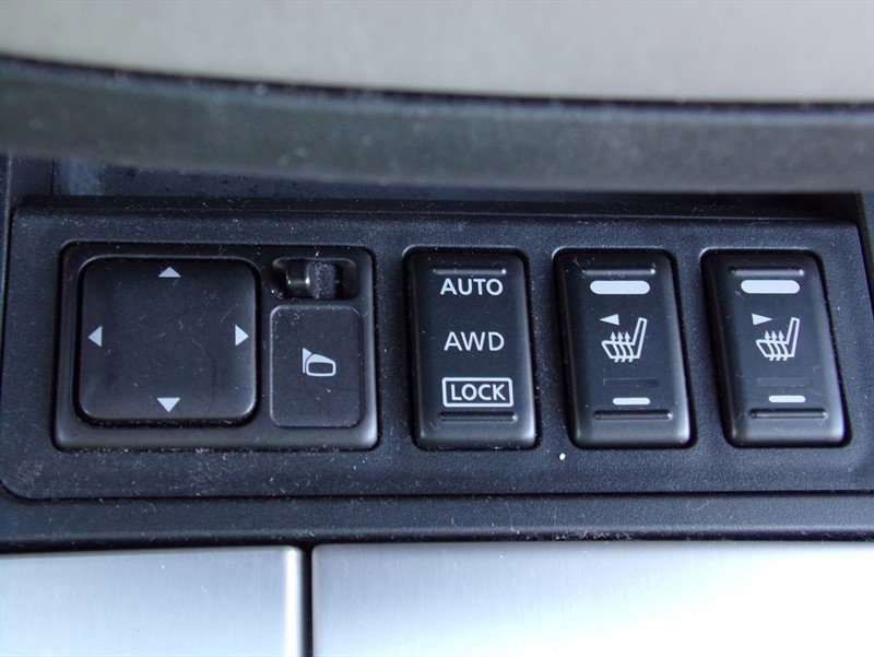 Used 2004 Nissan Murano SL w/ (TRG) SL Touring Pkg image 31